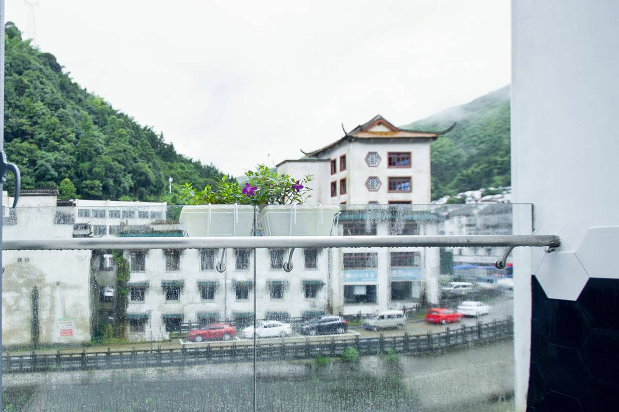 Zero Five One Seven Inn Huangshan Exterior photo